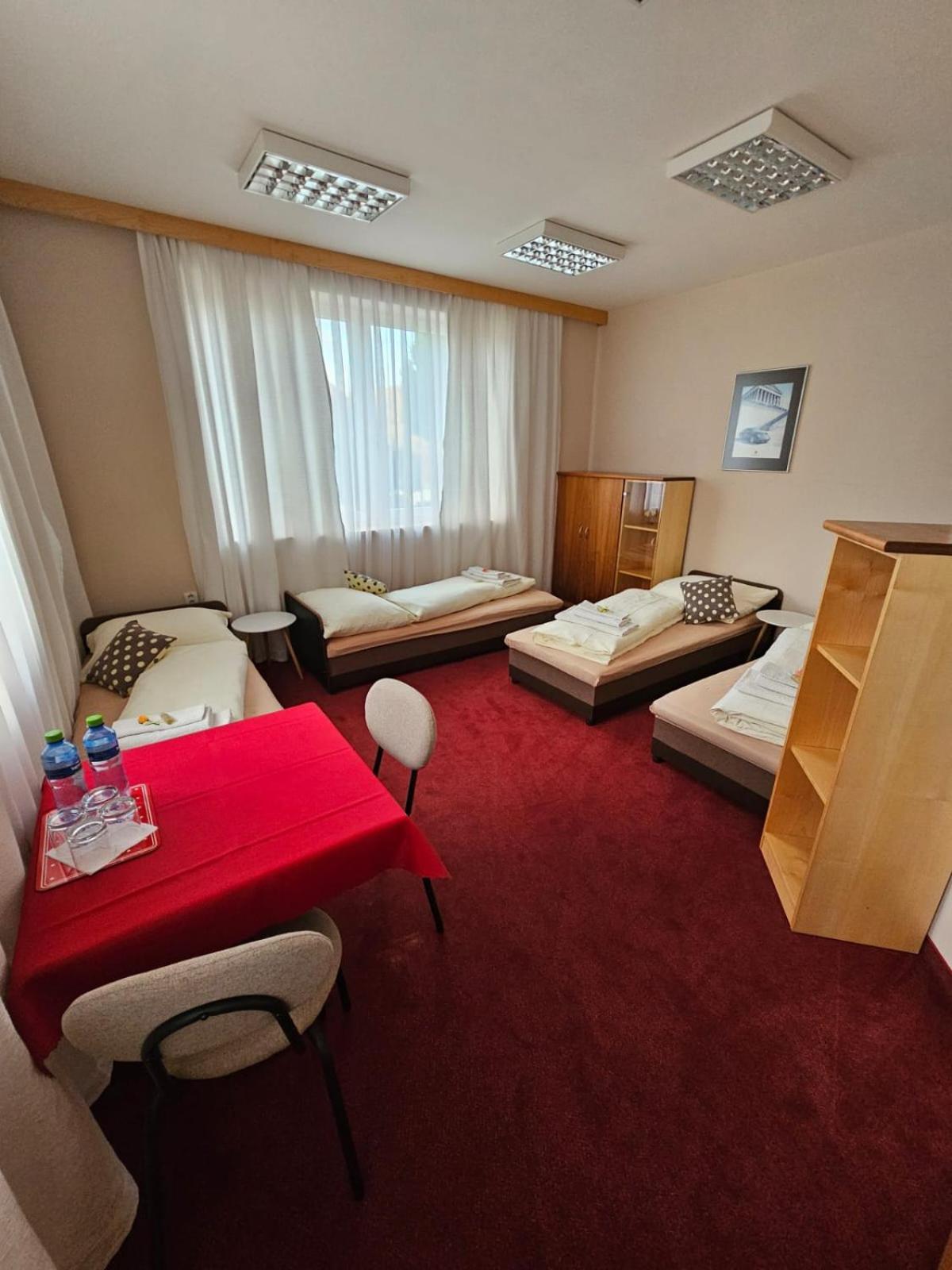 Penzion Kovox Staskov Esterno foto